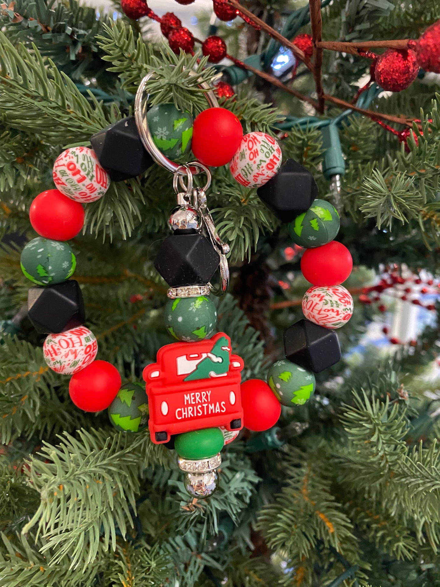 Vintage Christmas Truck - Wristlet