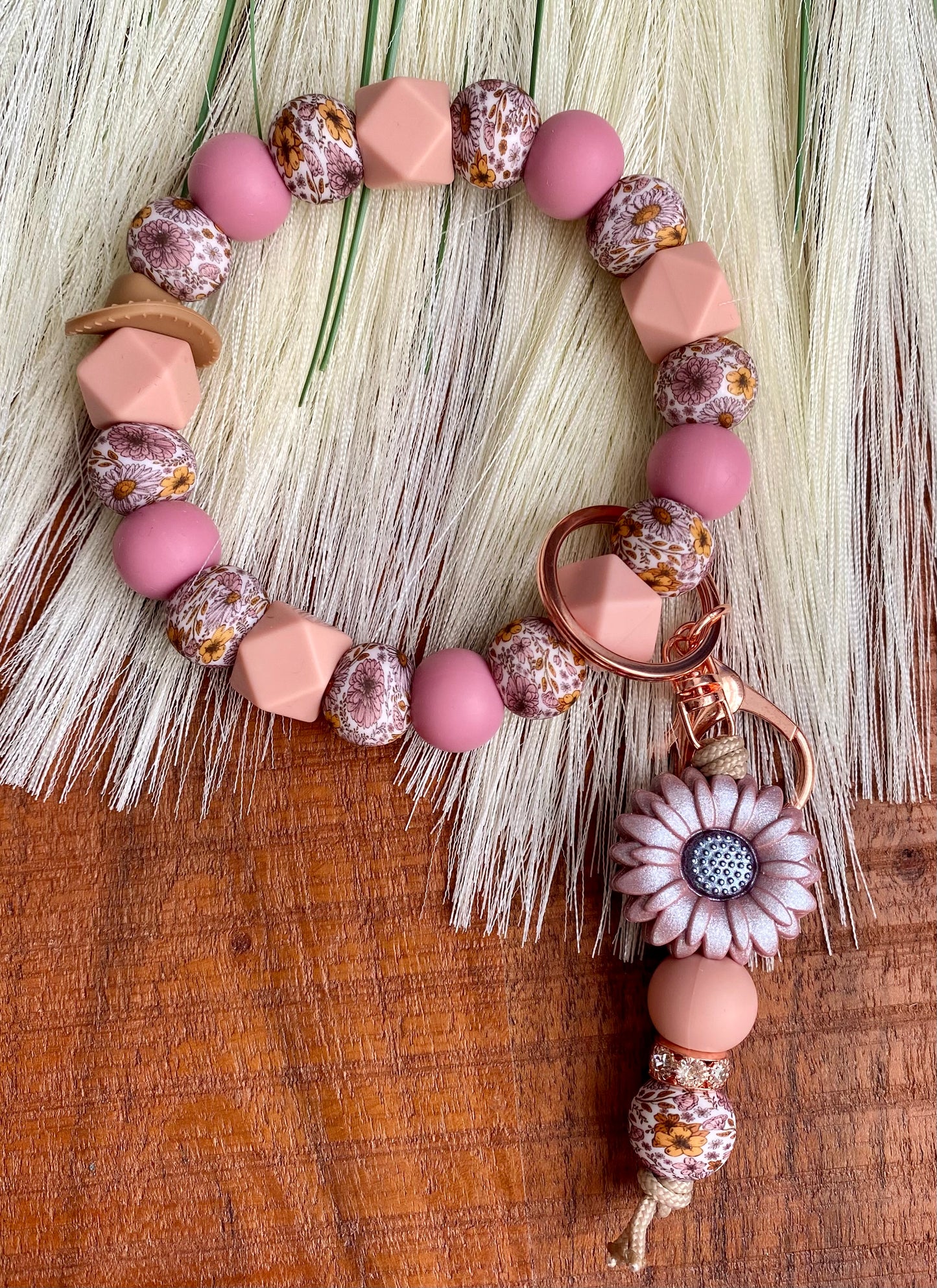 HIPPIE COWGIRL - WRISTLET
