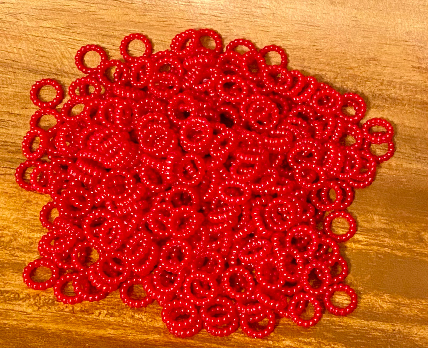 Red - 10mm Pearl Spacer